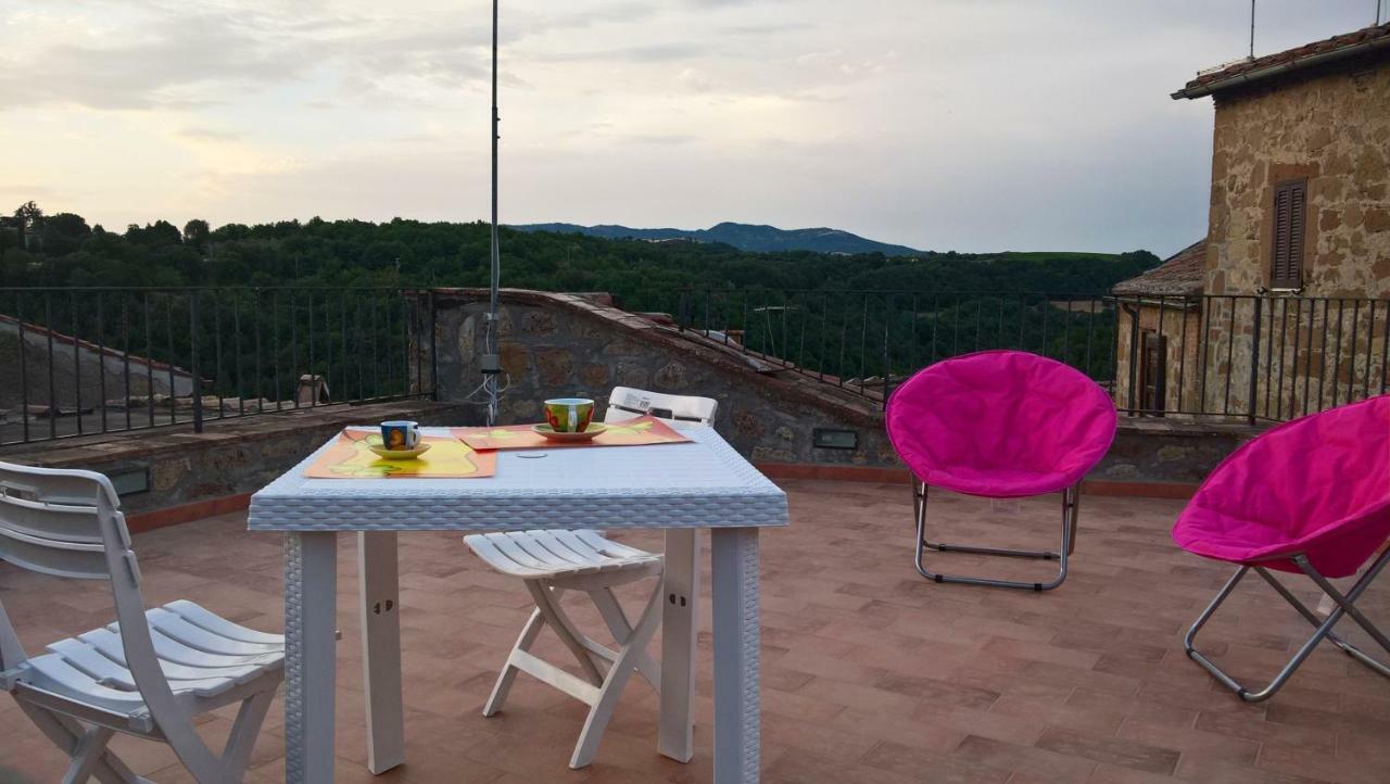 La Loggia Del Capitano - Rione Capisotto Apartment Pitigliano Exterior foto